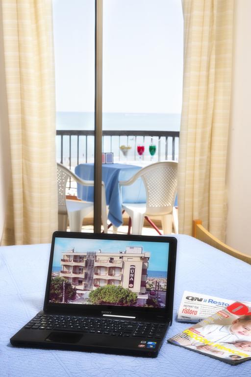 Hotel Usa Римини Стая снимка